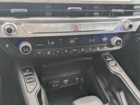 Certified 2024 Kia Telluride EX X-Line AWD/4WD image 22