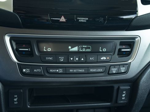 Used 2017 Honda Pilot EX-L image 31