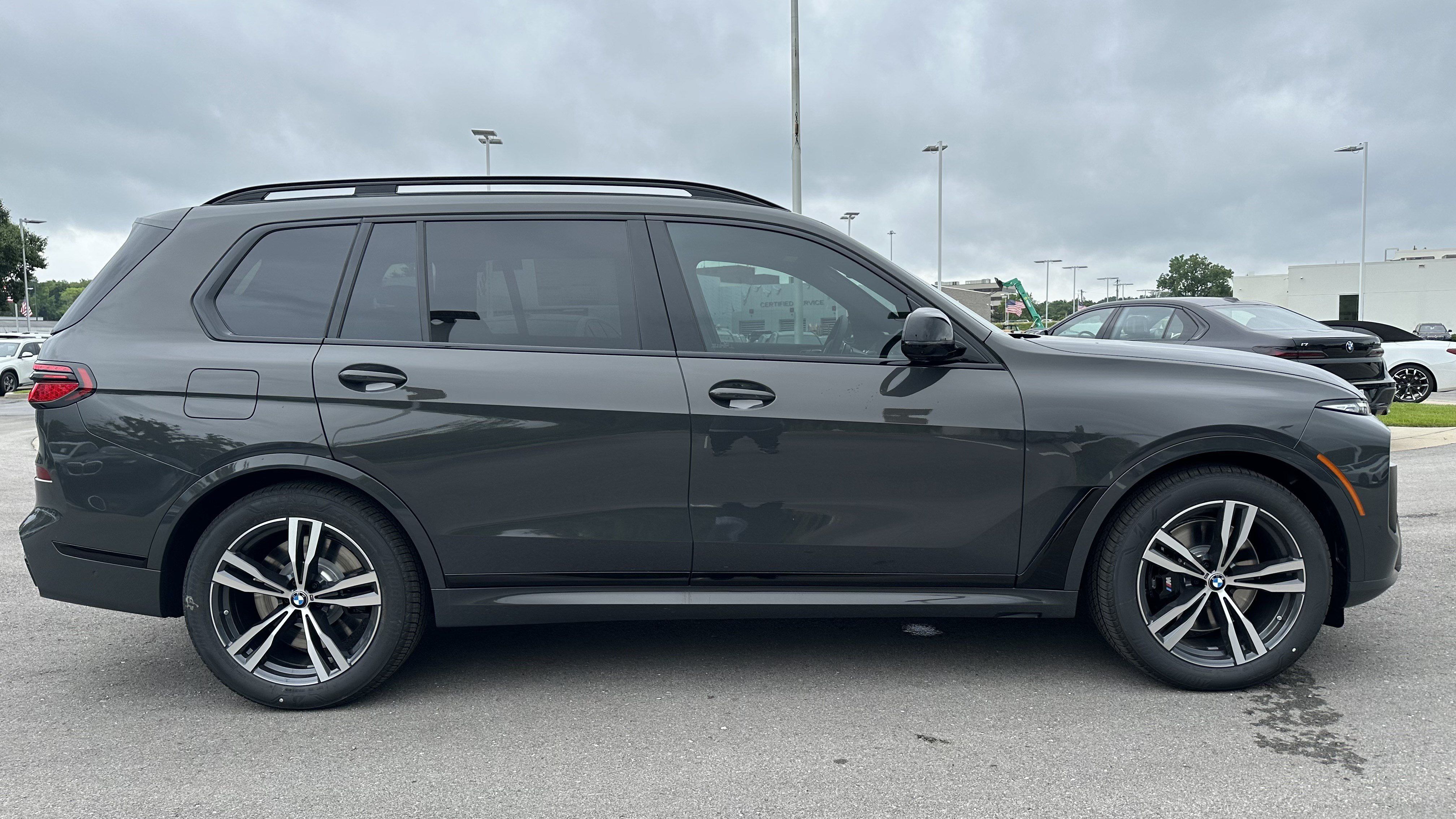 Certified 2026 BMW X7 M60i AWD/4WD image 11