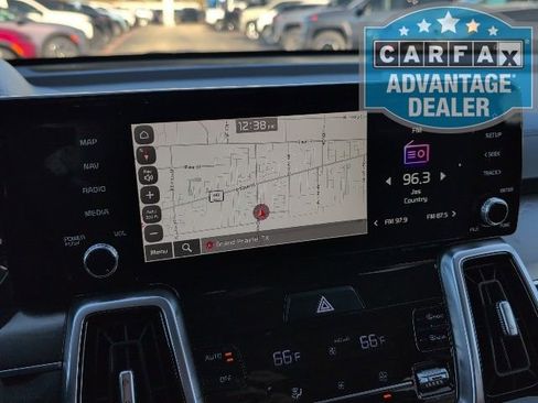 Used 2022 Kia Sorento SX image 22