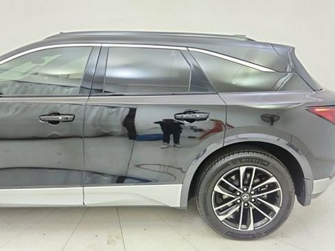 Used 2024 Acura ZDX A-Spec image 11