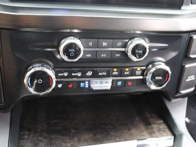 Used 2024 Ford F350 Lariat AWD/4WD image 23