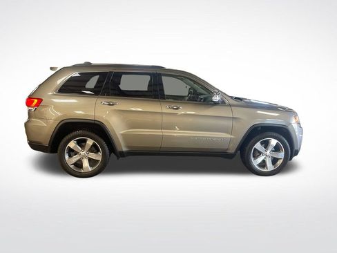 Used 2016 Jeep Grand Cherokee Limited w/ Trailer Tow Group IV AWD/4WD image 7