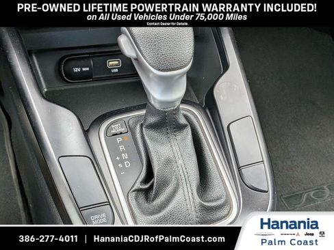 Used 2024 Kia Soul LX w/ Option Group 015 FWD image 21