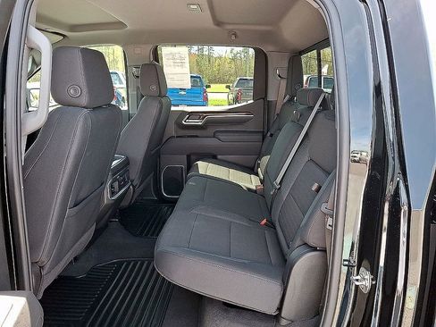 Used 2025 GMC Sierra 1500 Elevation w/ Preferred Package AWD/4WD image 10