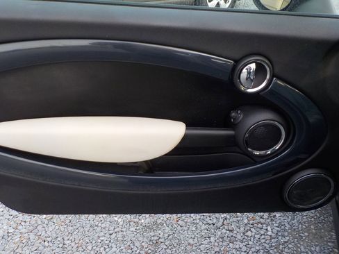 Used 2012 MINI Cooper S image 10