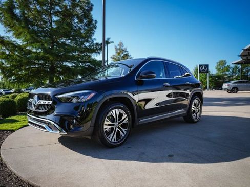 Certified 2025 Mercedes-Benz GLA 250 4MATIC image 8