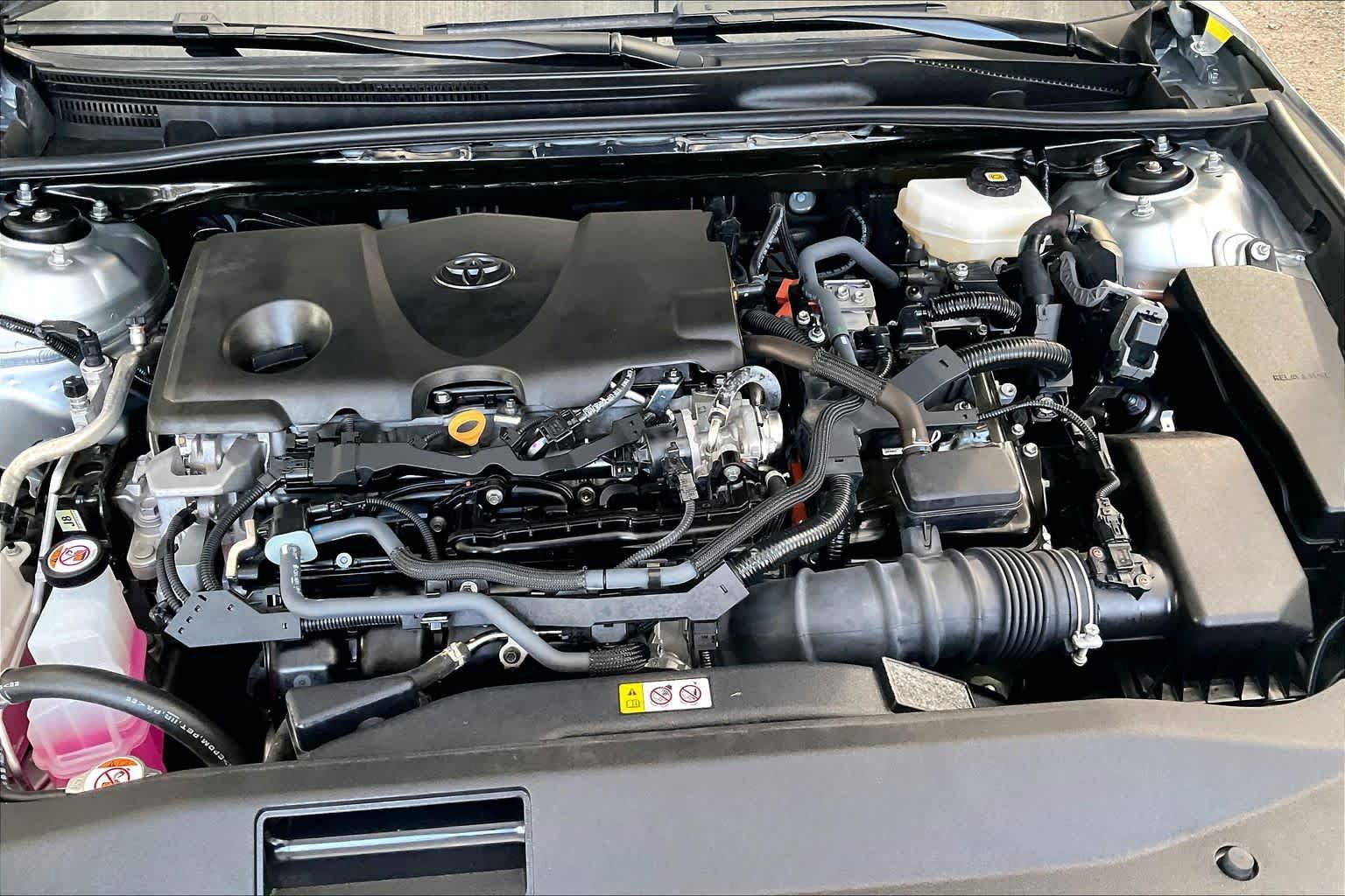 Used 2025 Toyota Camry LE FWD image 33