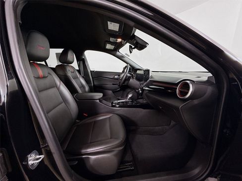 Used 2024 Chevrolet Trax RS w/ Driver Confidence Package image 28