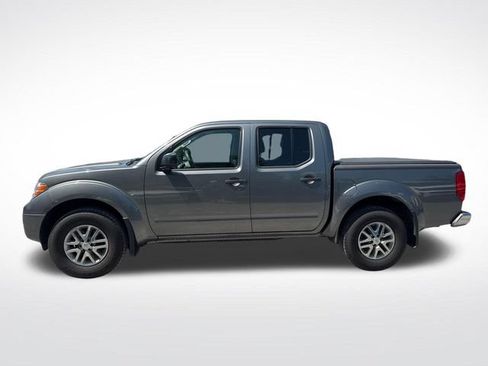 Used 2019 Nissan Frontier SV AWD/4WD image 2