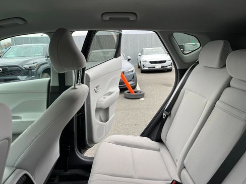 Used 2025 Hyundai Kona SEL image 39