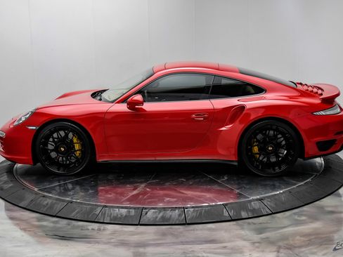 Used 2014 Porsche 911 Turbo S AWD/4WD image 8