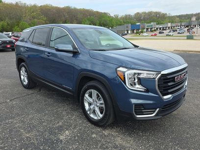 Used 2024 GMC Terrain SLE