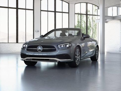 Used 2023 Mercedes-Benz E 450 4MATIC Cabriolet image 42