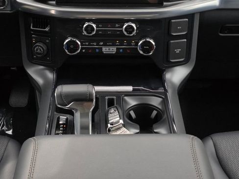 New 2025 Ford F150 Lariat w/ Equipment Group 501A Mid image 12