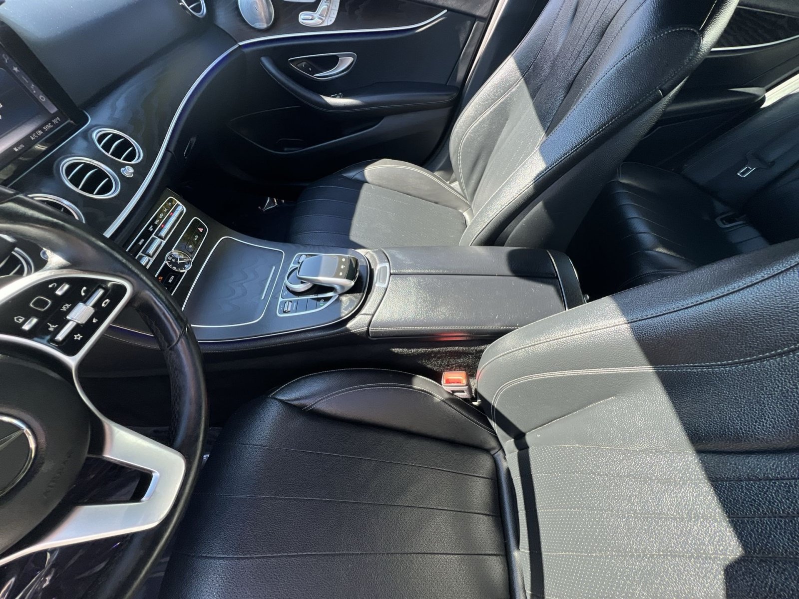 Used 2019 Mercedes-Benz E 450 4MATIC Sedan image 23