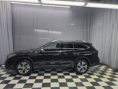 Used 2020 Subaru Outback Touring XT image 18