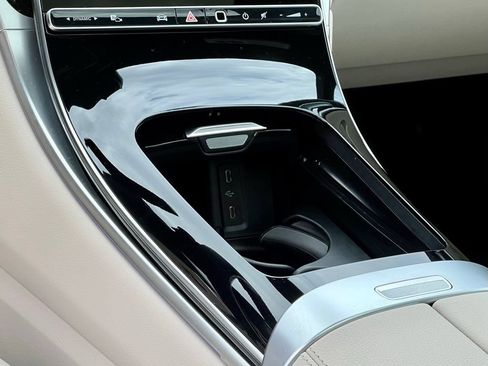 Certified 2026 Mercedes-Benz GLC 300 4MATIC image 27