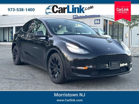 Used 2020 Tesla Model Y Long Range AWD/4WD image 1