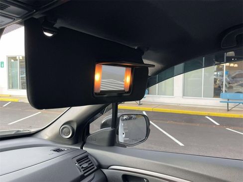 Certified 2022 Honda Passport TrailSport image 32