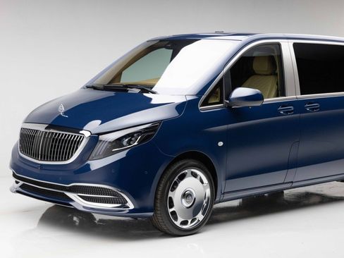 Used 2021 Mercedes-Benz Metris Passenger image 29