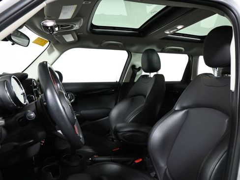 Used 2020 MINI Cooper S image 5