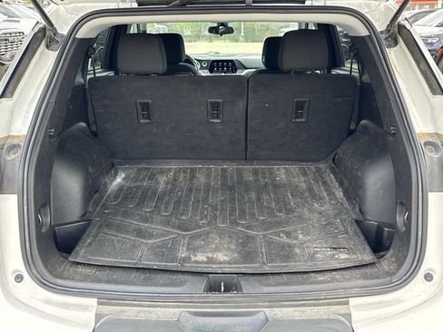 Used 2022 Chevrolet Blazer LT image 12