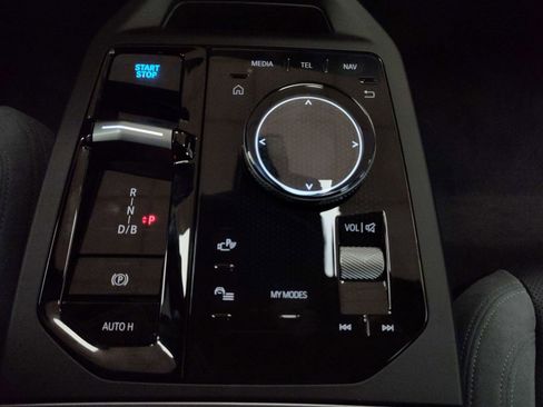 New 2026 BMW iX xDrive60 w/ M Sport Package image 13