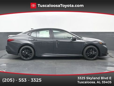 New 2026 Toyota Camry SE FWD image 1