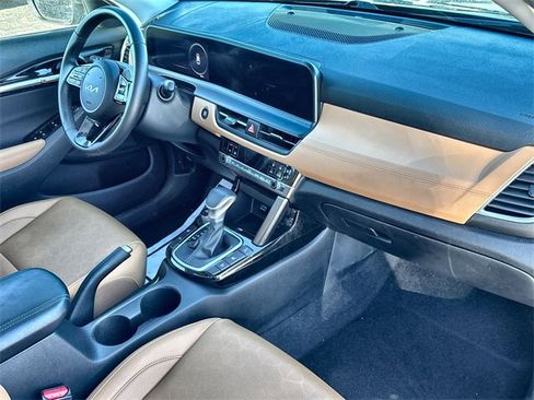 Used 2024 Kia Seltos EX image 23
