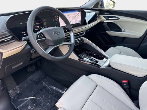 New 2025 Audi Q5 Premium Plus image 17