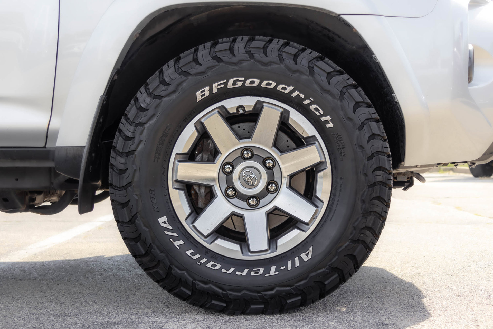 Used 2016 Toyota 4Runner Trail Premium AWD/4WD image 42