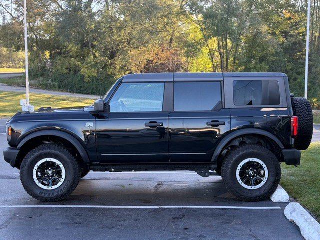 Certified 2024 Ford Bronco Big Bend w/ Sasquatch Package AWD/4WD image 4
