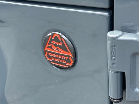 New 2025 Jeep Gladiator Mojave w/ Convenience Group image 8