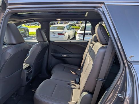 Used 2025 Lexus TX 350 AWD w/ Technology Package image 15