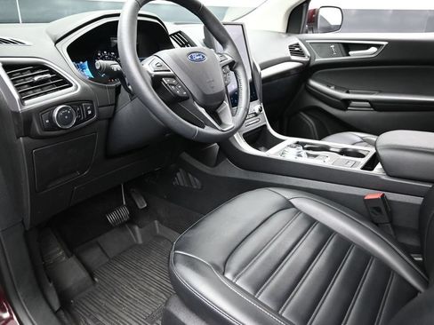 Used 2024 Ford Edge SEL w/ Convenience Package AWD/4WD image 16