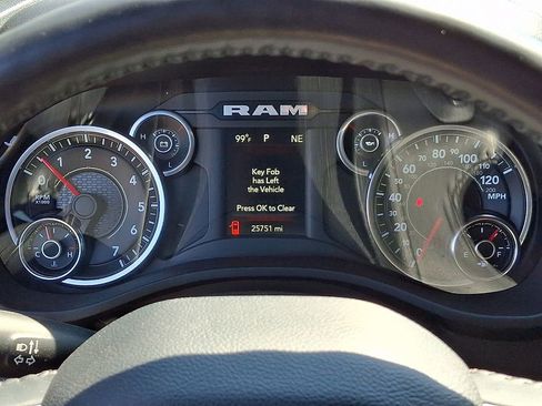 Used 2023 RAM 1500 Big Horn AWD/4WD image 19
