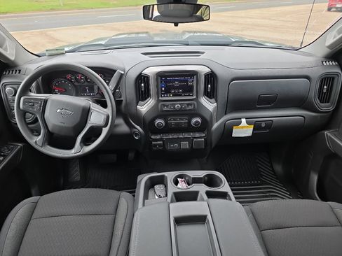 New 2026 Chevrolet Silverado 1500 Custom Trail Boss w/ LPO, Dark Essentials Package AWD/4WD image 10
