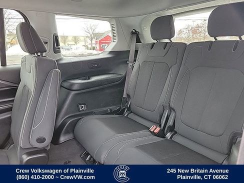 Used 2021 Jeep Grand Cherokee L Laredo w/ Luxury Tech Group I image 54