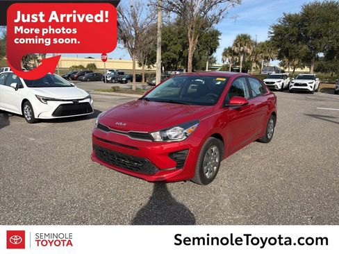 Used 2023 Kia Rio S image 1