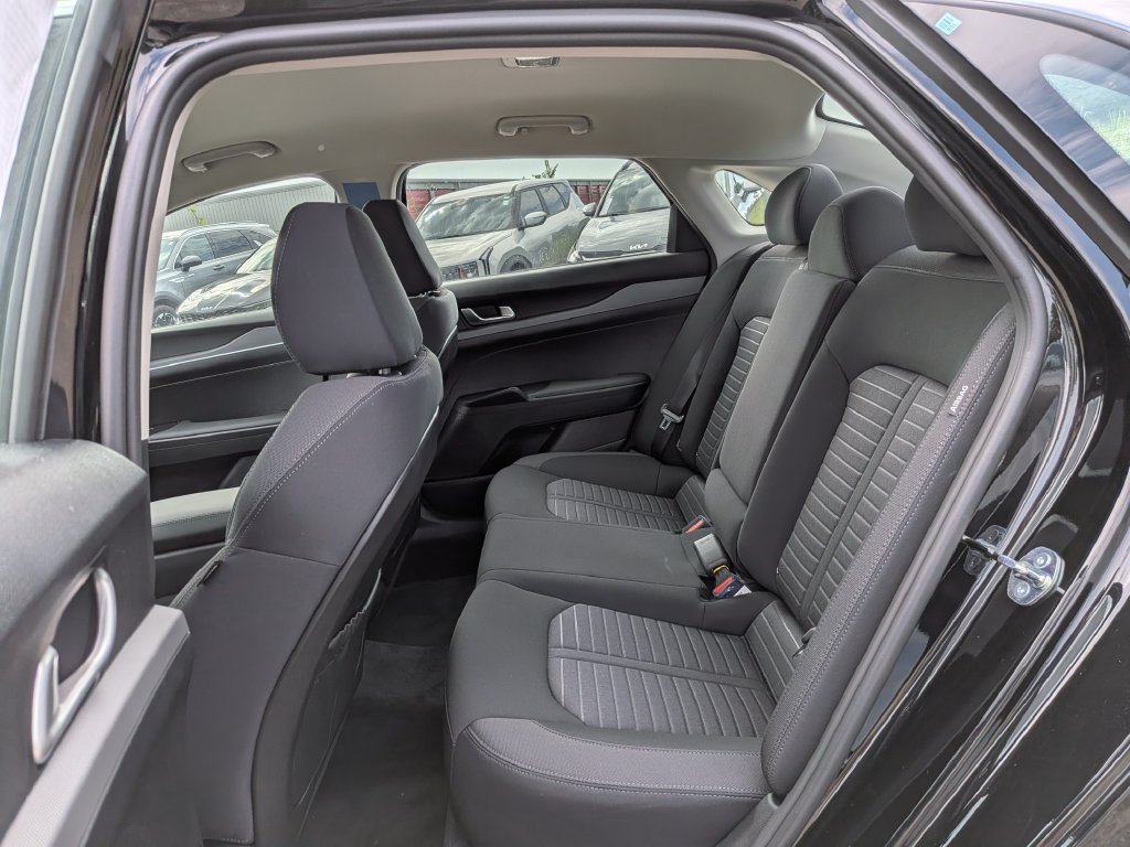 New 2026 Kia K5 LXS FWD image 12