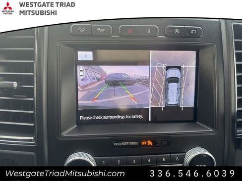 Used 2021 Ford Expedition Limited image 22