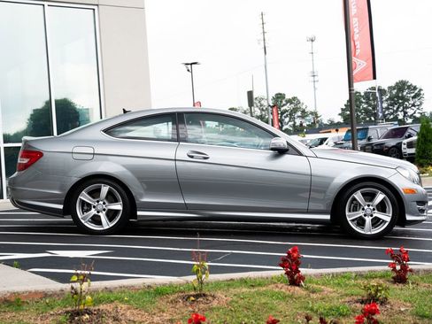 Used 2013 Mercedes-Benz C 250 Coupe image 12