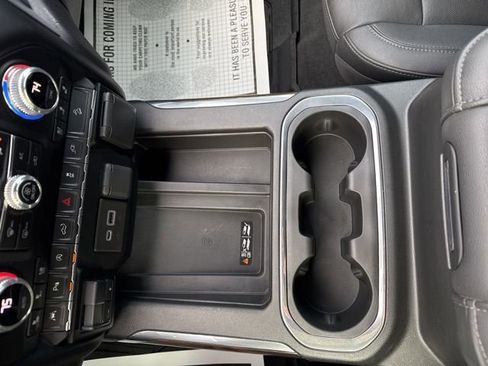 Used 2021 GMC Sierra 1500 SLT image 25
