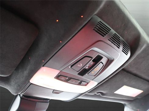 Used 2016 BMW X6 M image 6