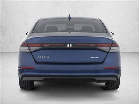Used 2024 Honda Accord EX-L image 6