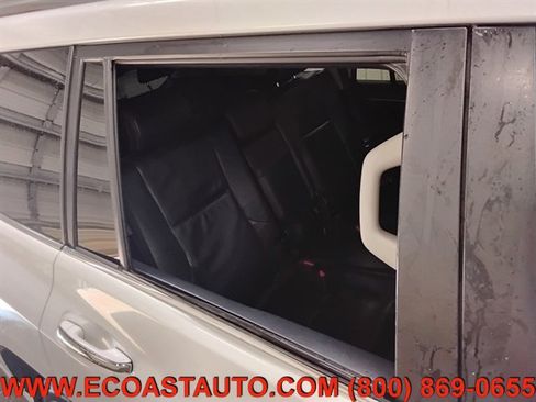 Used 2014 Lexus GX 460 w/ Premium Package image 18