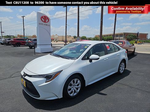 Certified 2026 Toyota Corolla LE FWD image 1
