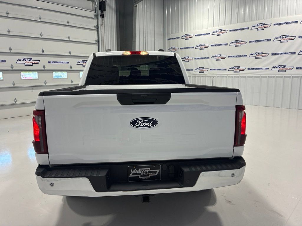 Used 2025 Ford F150 XLT w/ Equipment Group 301A Standard AWD/4WD image 5