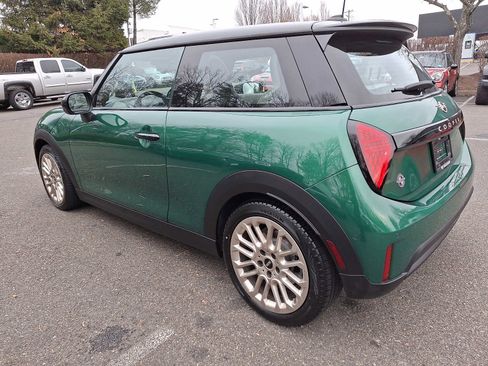 Certified 2025 MINI Cooper S image 7